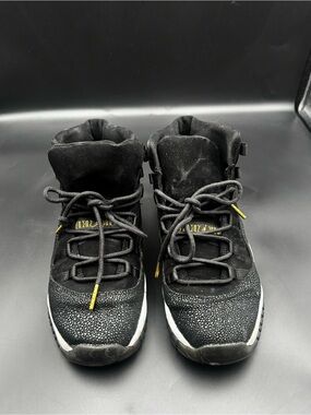 Nike Air Jordan 11 Retro “Heiress” — Black Stingray 6.5 Y or Women’s 8